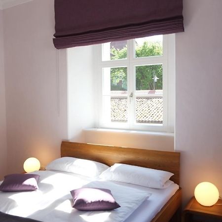 65Qm Wohnung Klosterblick Im Historischen Pfarrhaus Pielenhofen المظهر الخارجي الصورة
