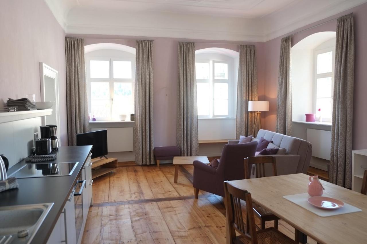 65Qm Wohnung Klosterblick Im Historischen Pfarrhaus Pielenhofen المظهر الخارجي الصورة