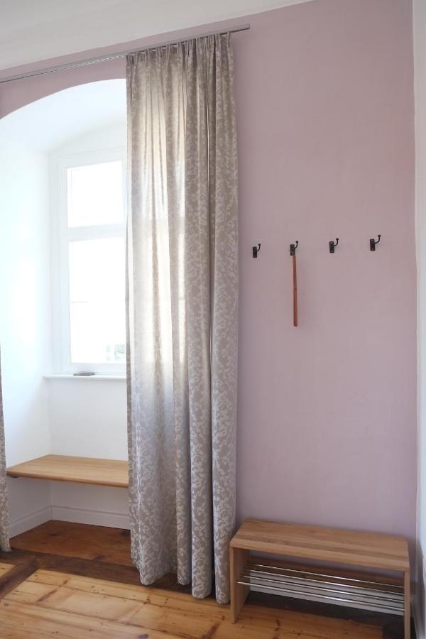65Qm Wohnung Klosterblick Im Historischen Pfarrhaus Pielenhofen المظهر الخارجي الصورة
